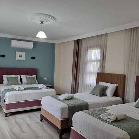 Sezgin Boutique Hotel Kusadasi Exterior photo