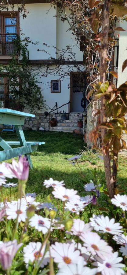 Sezgin Boutique Hotel Kusadasi Exterior photo